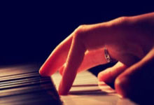 居莱尔回应索博斯洛伊：笑话一个，两回合被灌六球还不闭嘴？.